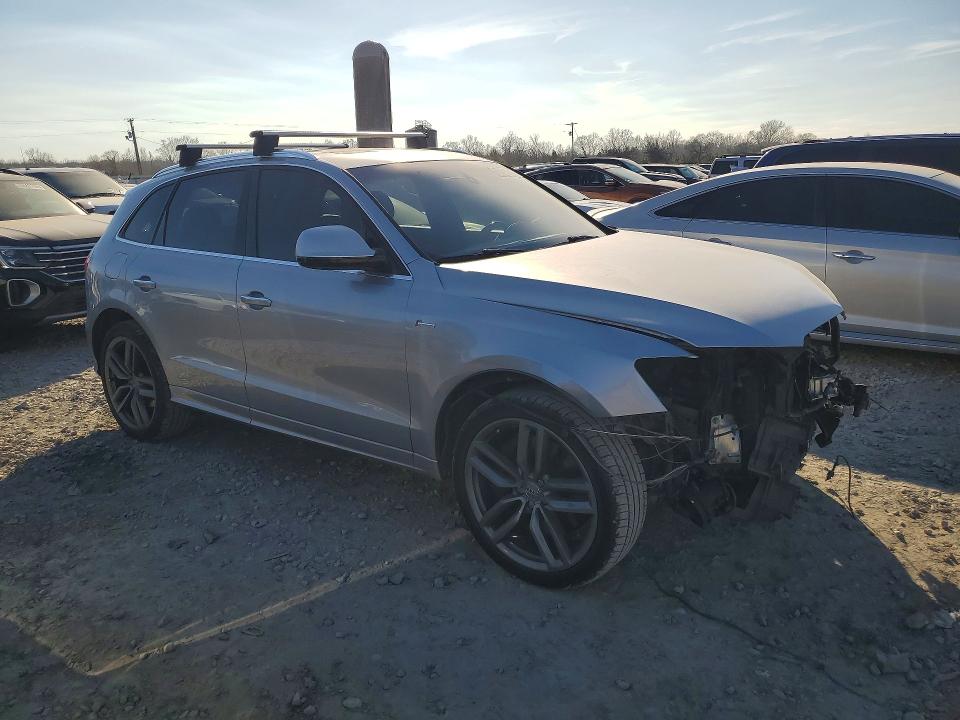 Продаж на аукціоні авто 2015 Audi Sq5, vin: WA1CGAFP6FA095387, номер лоту: 76975445