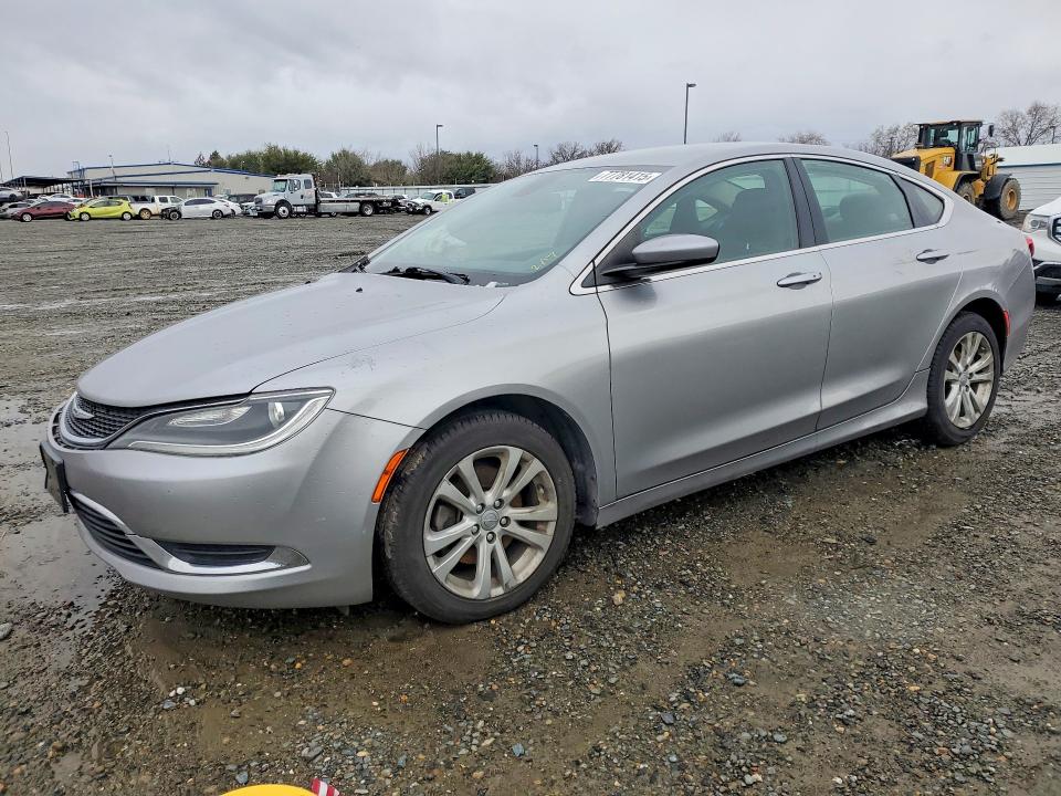Продажа на аукционе авто 2015 Chrysler 200, vin: 1C3CCCABXFN697554, номер лота: 77781415