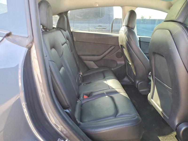 75862935 :رقم المزاد ، 5YJYGDEE4MF080629 vin ، 2021 Tesla Model Y مزاد بيع