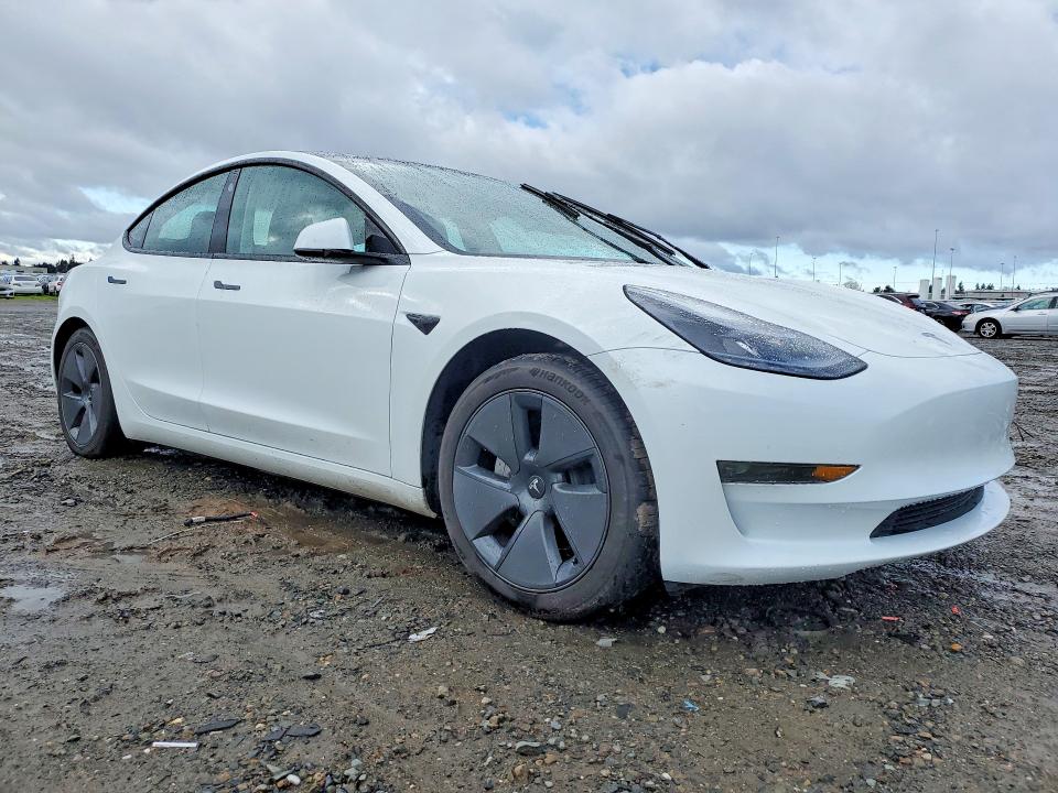 77870555 :رقم المزاد ، 5YJ3E1EA8PF704531 vin ، 2023 Tesla Model 3 مزاد بيع