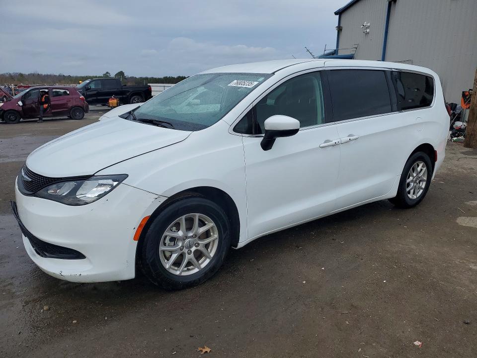 Продажа на аукционе авто 2022 Chrysler Voyager, vin: 2C4RC1CG7NR226496, номер лота: 76805235