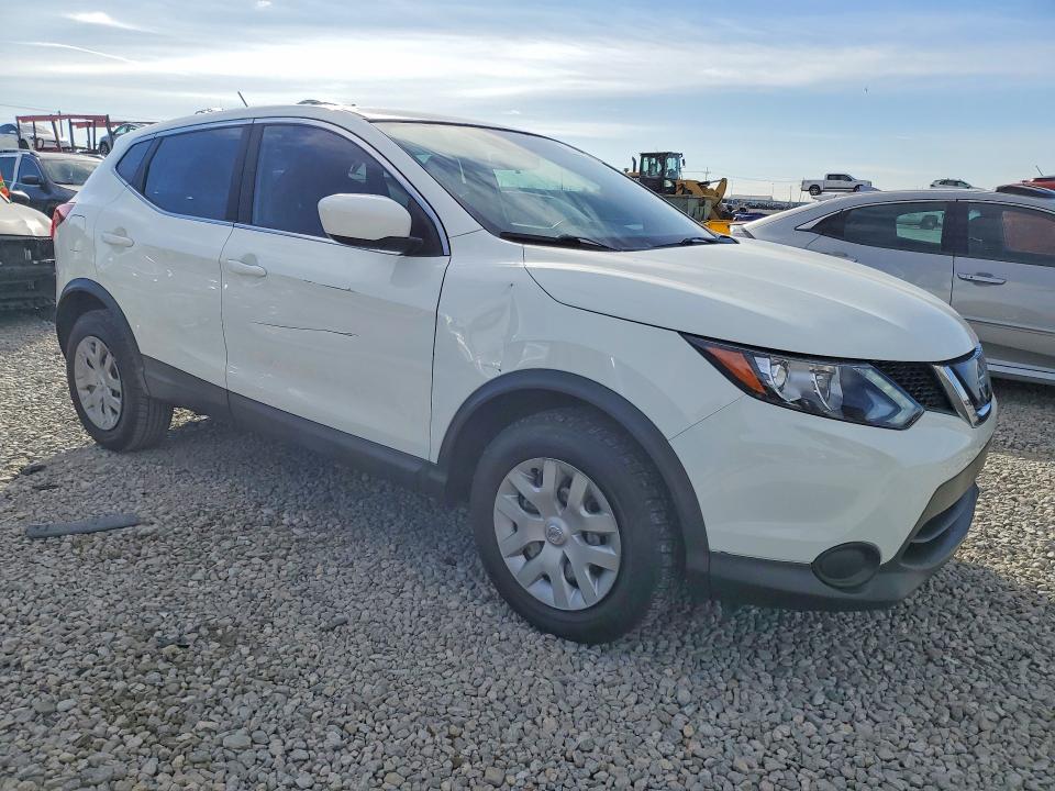 Продажа на аукционе авто 2018 Nissan Rogue Sport, vin: JN1BJ1CPXJW150381, номер лота: 77157175