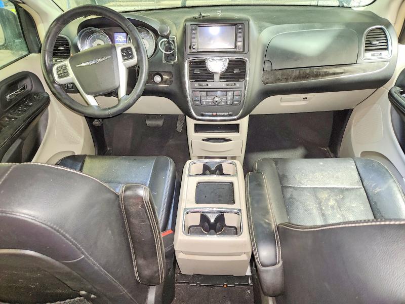 2015 Chrysler Town & Country მანქანა იყიდება აუქციონზე, vin: 2C4RC1CG7FR663111, აუქციონის ნომერი: 75643025
