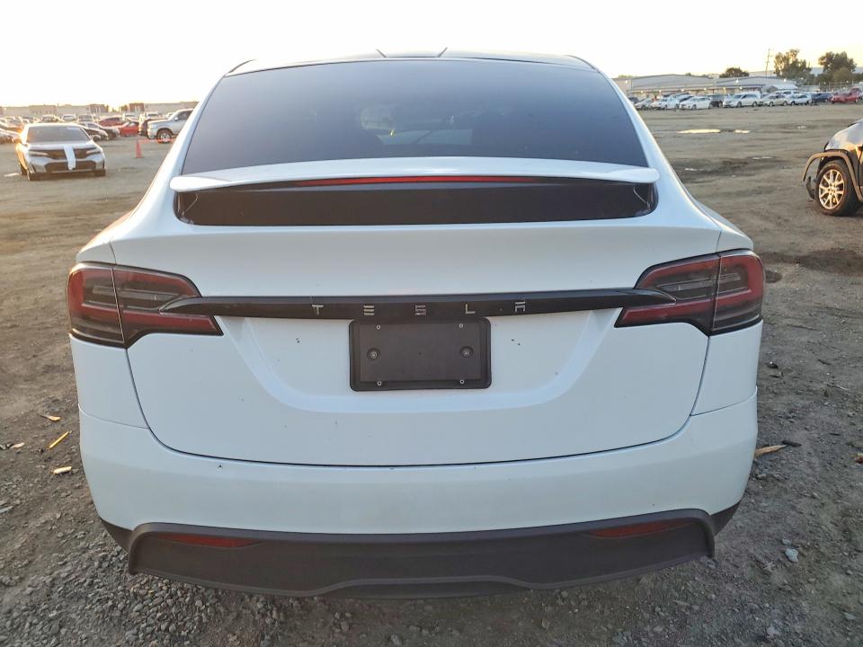 2023 Tesla Model X მანქანა იყიდება აუქციონზე, vin: 7SAXCBE56PF417708, აუქციონის ნომერი: 78681635