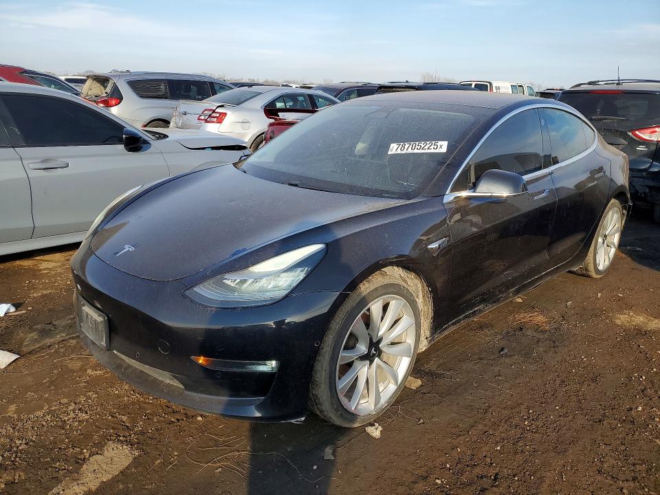 2018 Tesla Model 3 მანქანა იყიდება აუქციონზე, vin: 5YJ3E1EB9JF090475, აუქციონის ნომერი: 78705225