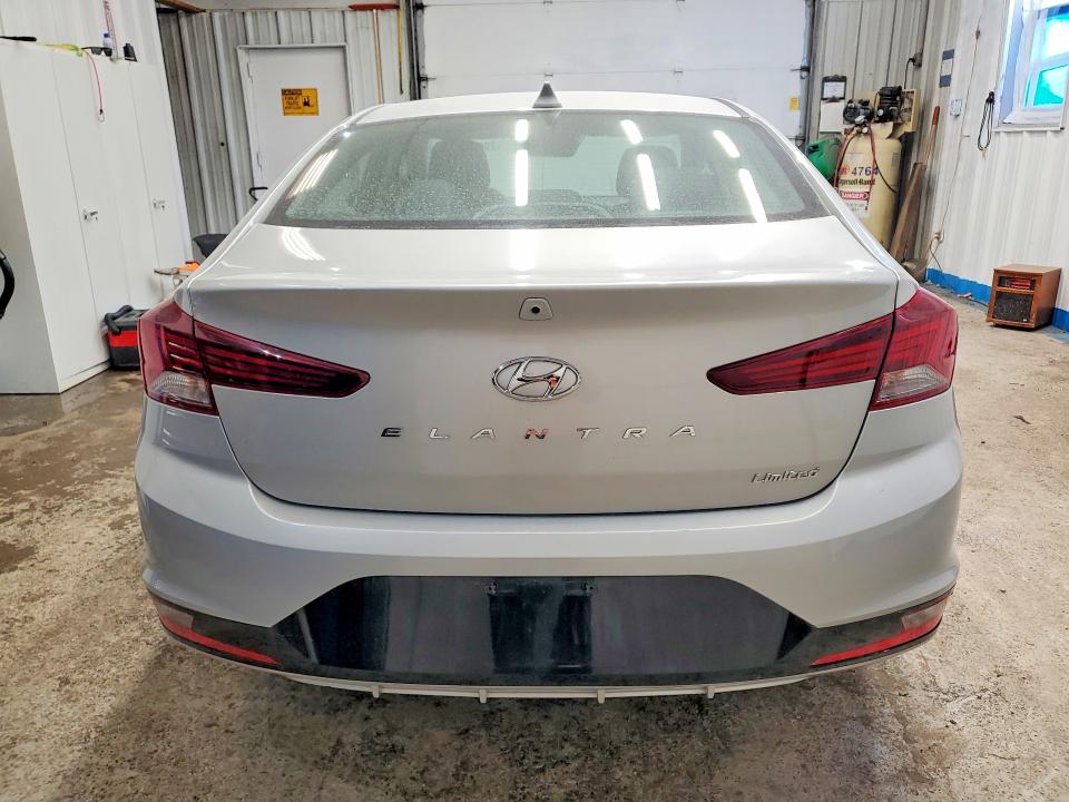 Продажа на аукционе авто 2020 Hyundai Elantra, vin: 5NPD84LF4LH525040, номер лота: 75539405