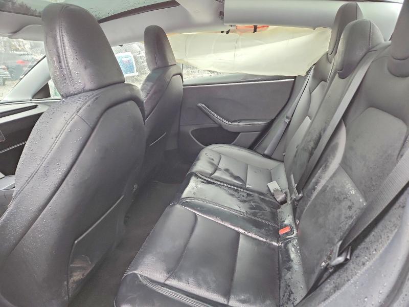 77414575 :رقم المزاد ، 5YJ3E1EB5SF977122 vin ، 2025 Tesla Model 3 مزاد بيع