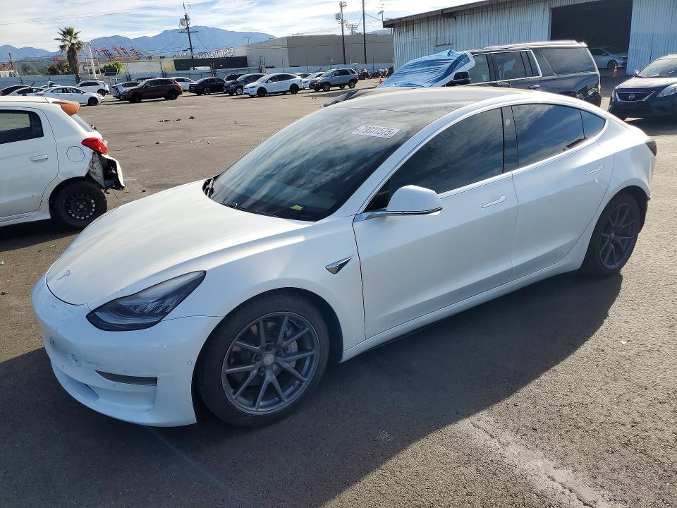 79031575 :رقم المزاد ، 5YJ3E1EA3LF804420 vin ، 2020 Tesla Model 3 مزاد بيع