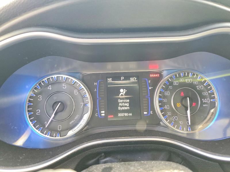 77502005 :رقم المزاد ، 1C3CCCAB2FN726089 vin ، 2015 Chrysler 200 مزاد بيع
