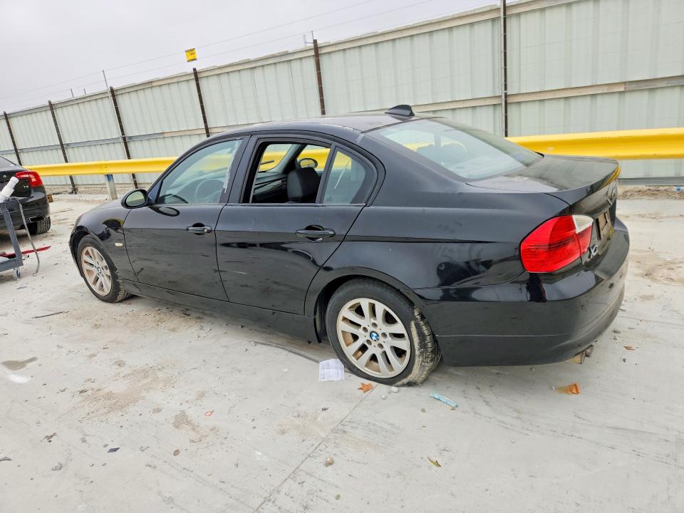 Продажа на аукционе авто 2006 Bmw 325, vin: WBAVD13556KV01337, номер лота: 78904815