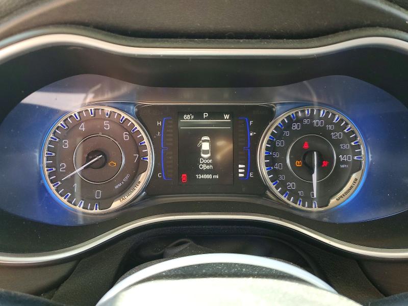 79103335 :رقم المزاد ، 1C3CCCAB4GN149843 vin ، 2016 Chrysler 200 مزاد بيع