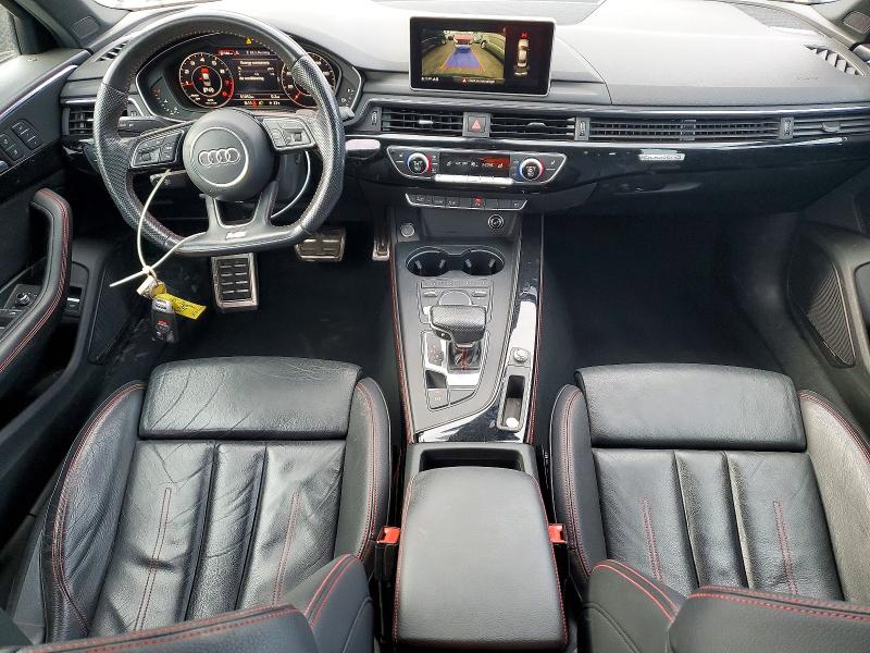 76056675 :رقم المزاد ، WAUENAF40JA021883 vin ، 2018 Audi A4 مزاد بيع