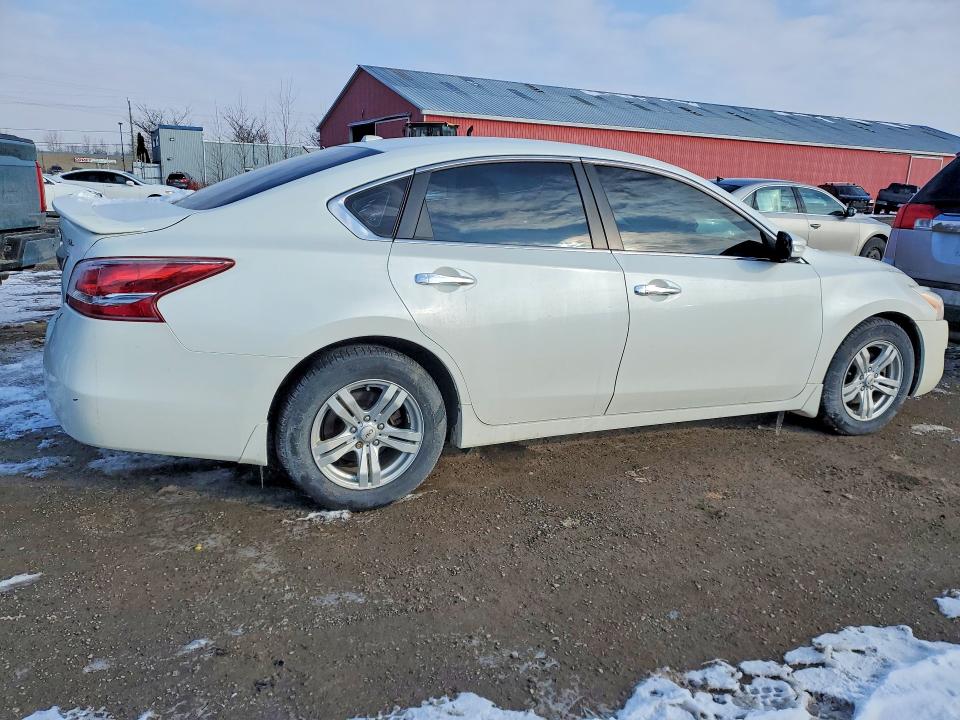 Продажа на аукционе авто 2013 Nissan Altima, vin: 1N4AL3AP4DN543861, номер лота: 75034315