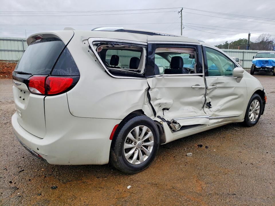 78713165 :رقم المزاد ، 2C4RC1BG7KR589152 vin ، 2019 Chrysler Pacifica مزاد بيع