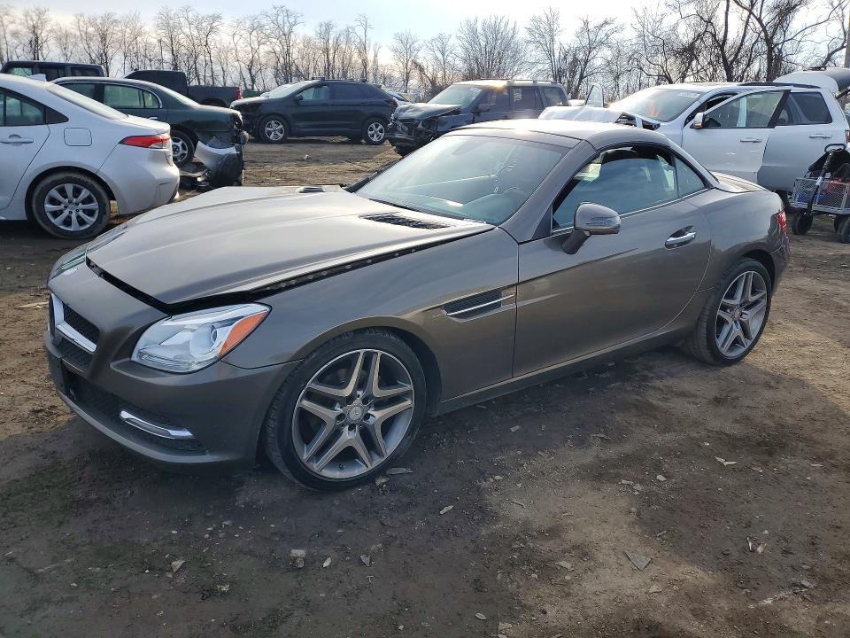 Aukcja sprzedaży 2015 Mercedes-benz Slk, vin: WDDPK4HA1FF099811, numer aukcji: 76072275