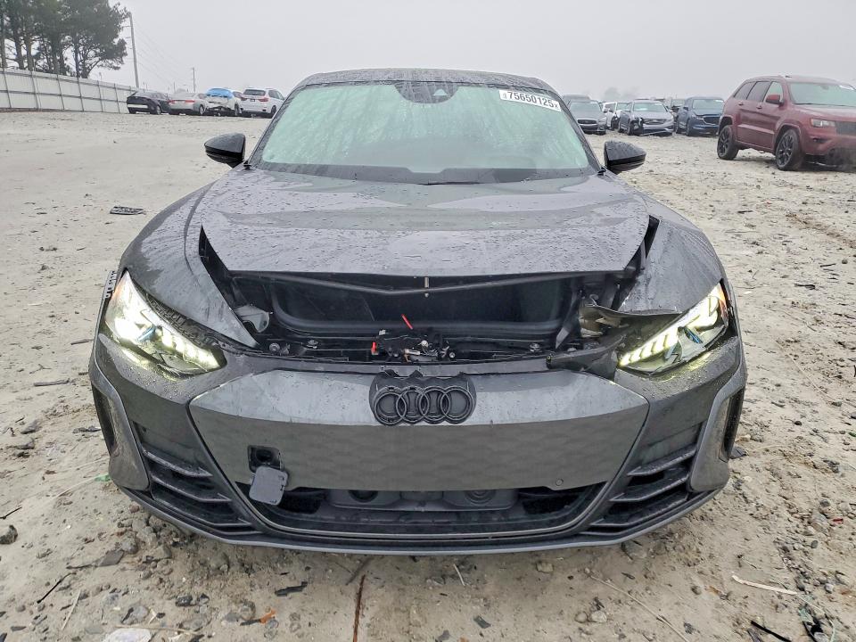 75650125 :رقم المزاد ، WAUBHBFW8R7901384 vin ، 2024 Audi Rs E-tron Gt مزاد بيع