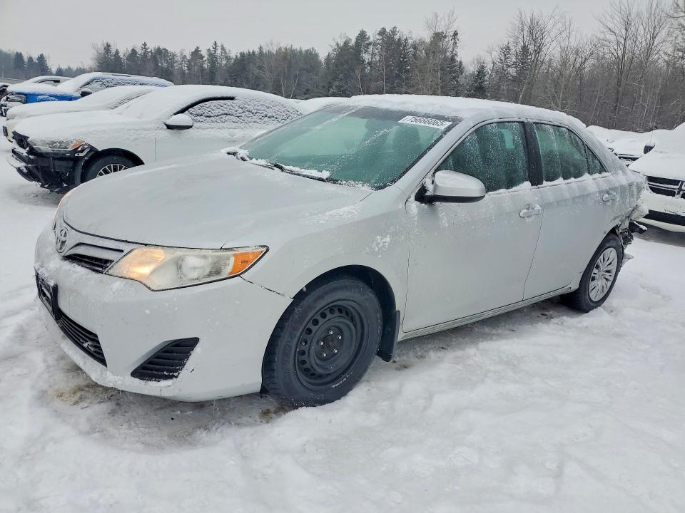 75666065 :رقم المزاد ، 4T1BF1FK1CU588120 vin ، 2012 Toyota Camry مزاد بيع