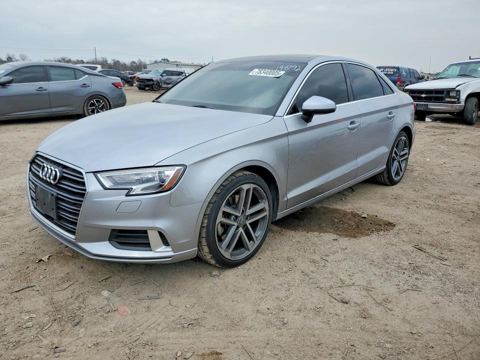 Продажа на аукционе авто 2019 Audi A3, vin: WAUAUGFF0K1014679, номер лота: 78340005