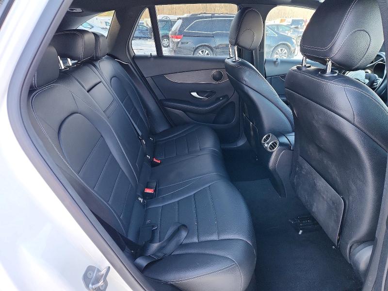 74736975 :رقم المزاد ، W1N0G8EB9MF879966 vin ، 2021 Mercedes-benz Glc مزاد بيع