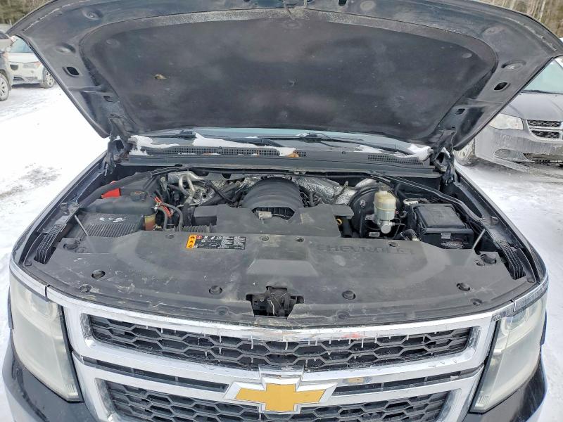 Продаж на аукціоні авто 2017 Chevrolet Suburban, vin: 1GNSKHKC9HR227582, номер лоту: 75585505