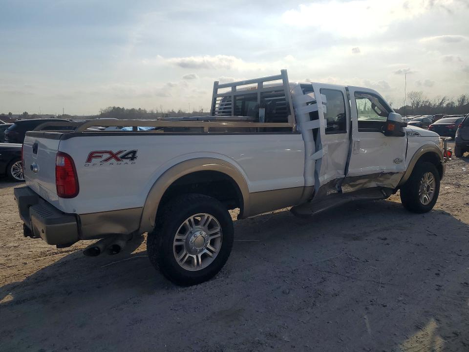 58691776 :رقم المزاد ، 1FT8W3BTXEEB24779 vin ، 2014 Ford F350 مزاد بيع