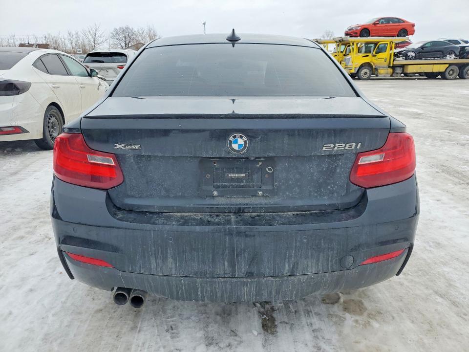 76311095 :رقم المزاد ، WBA1G9C57GV726119 vin ، 2016 Bmw 228 مزاد بيع
