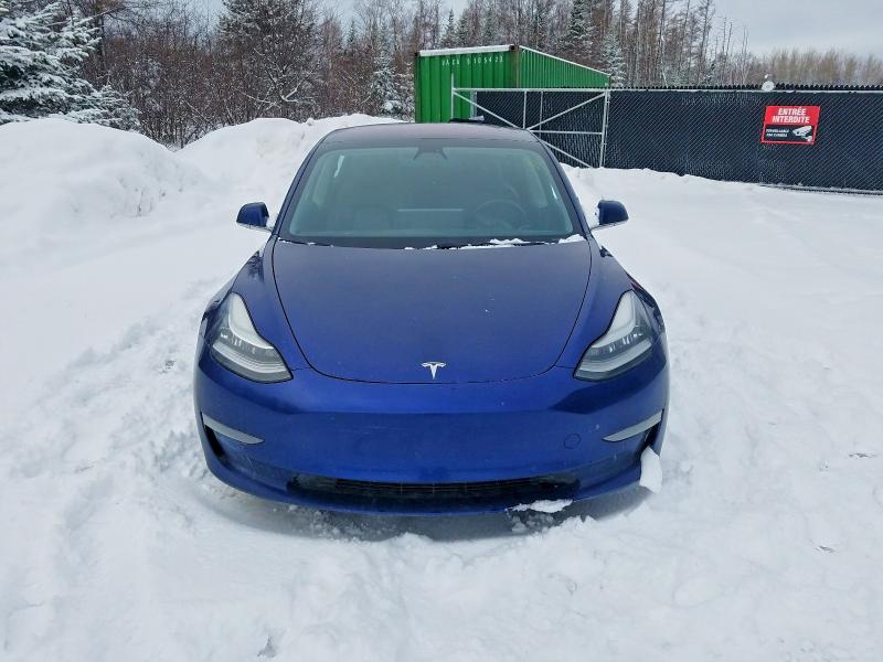 74918015 :رقم المزاد ، 5YJ3E1EBXJF107719 vin ، 2018 Tesla Model 3 مزاد بيع