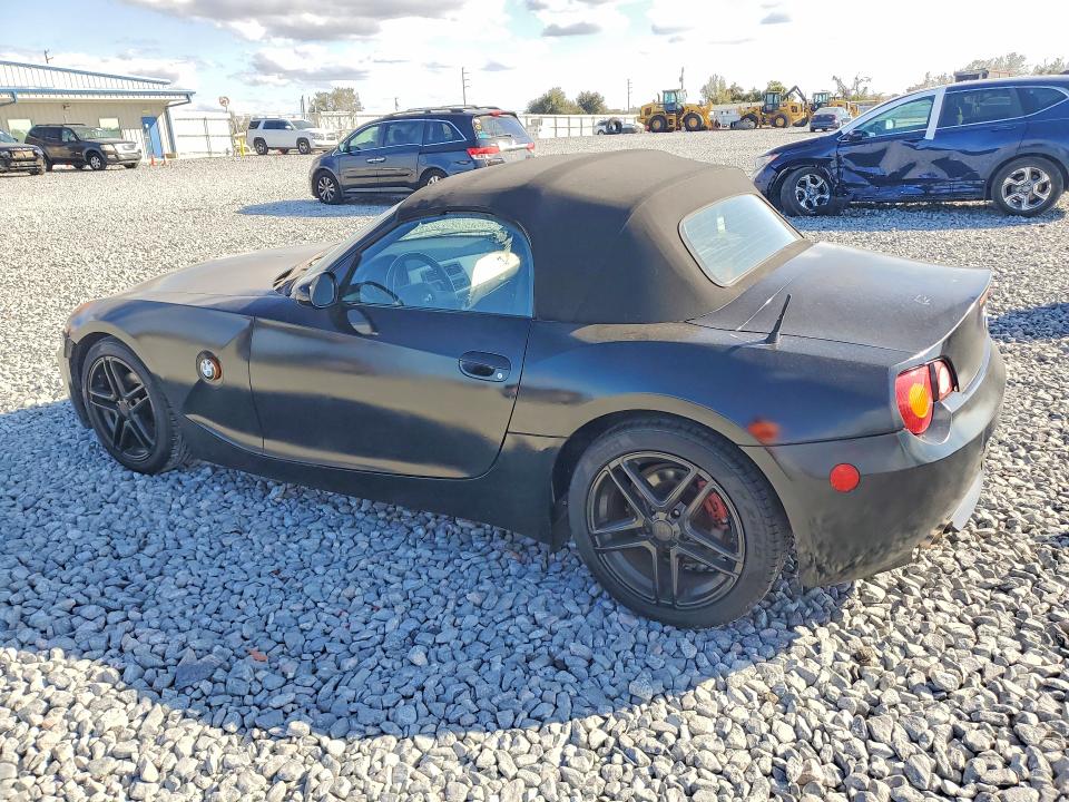 76142235 :رقم المزاد ، 4USBT334X3LS43540 vin ، 2003 Bmw Z4 2.5 مزاد بيع