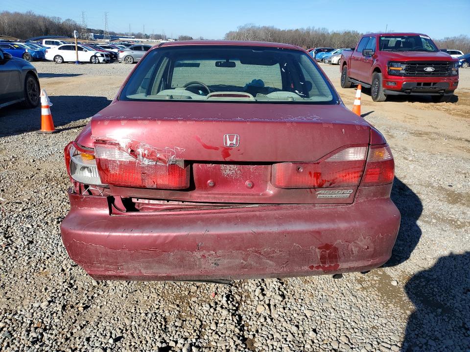 76242835 :رقم المزاد ، JHMCG5670YC024138 vin ، 2001 Honda Accord مزاد بيع