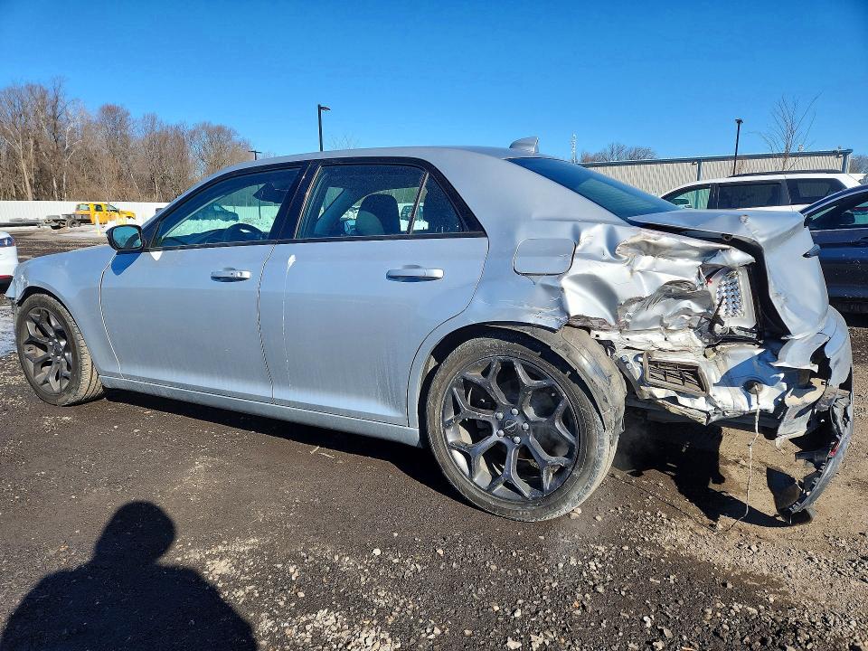 76018535 :رقم المزاد ، 2C3CCAAG2KH711059 vin ، 2019 Chrysler 300 مزاد بيع