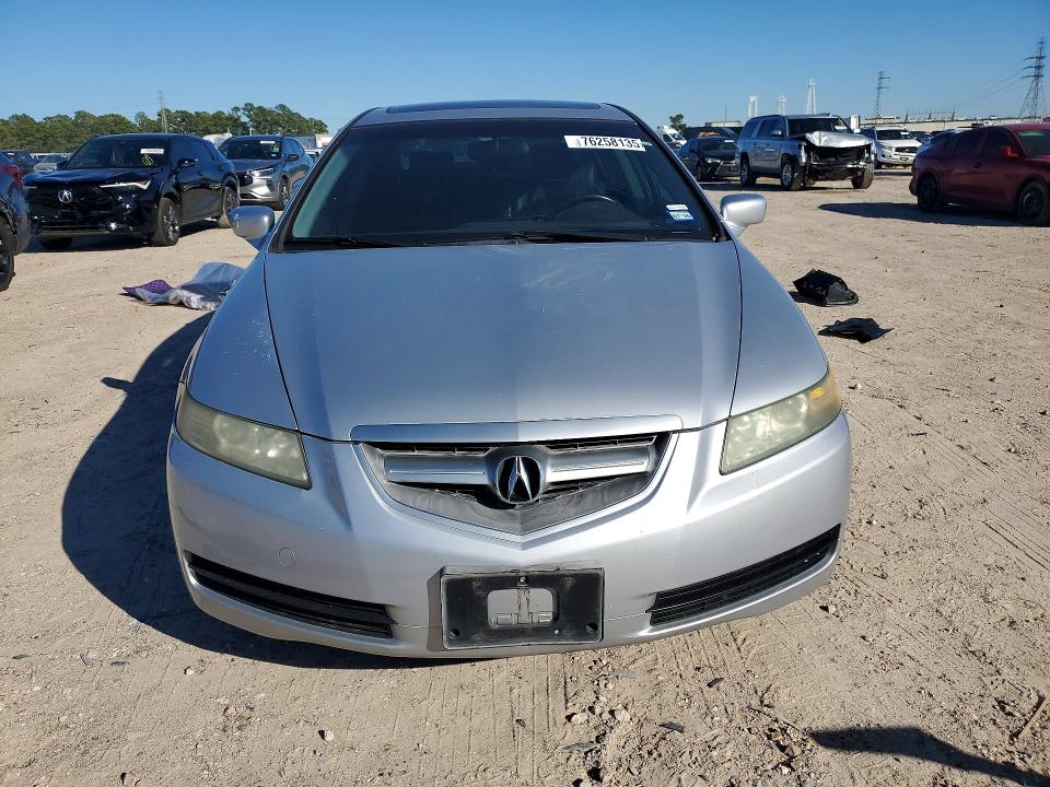 Продажа на аукционе авто 2004 Acura Tl, vin: 19UUA66244A037256, номер лота: 76258135