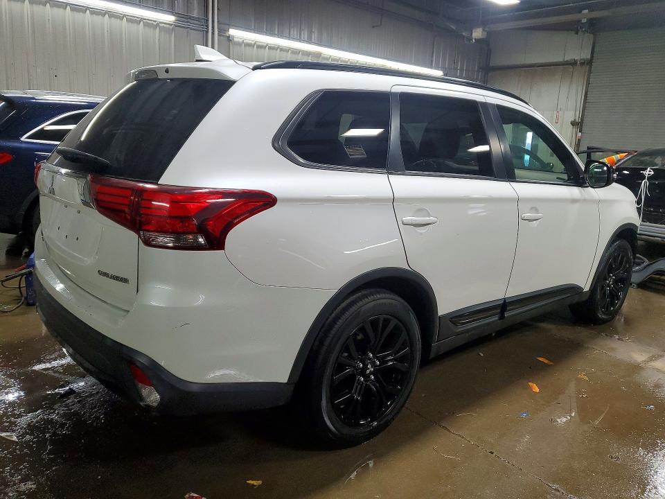 Продаж на аукціоні авто 2018 Mitsubishi Outlander, vin: JA4AD3A30JZ030772, номер лоту: 78624455