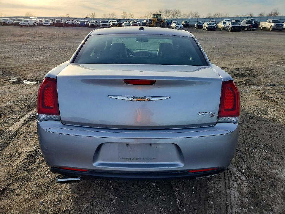 Aukcja sprzedaży 2017 Chrysler 300, vin: 2C3CCABG9HH653295, numer aukcji: 76288015