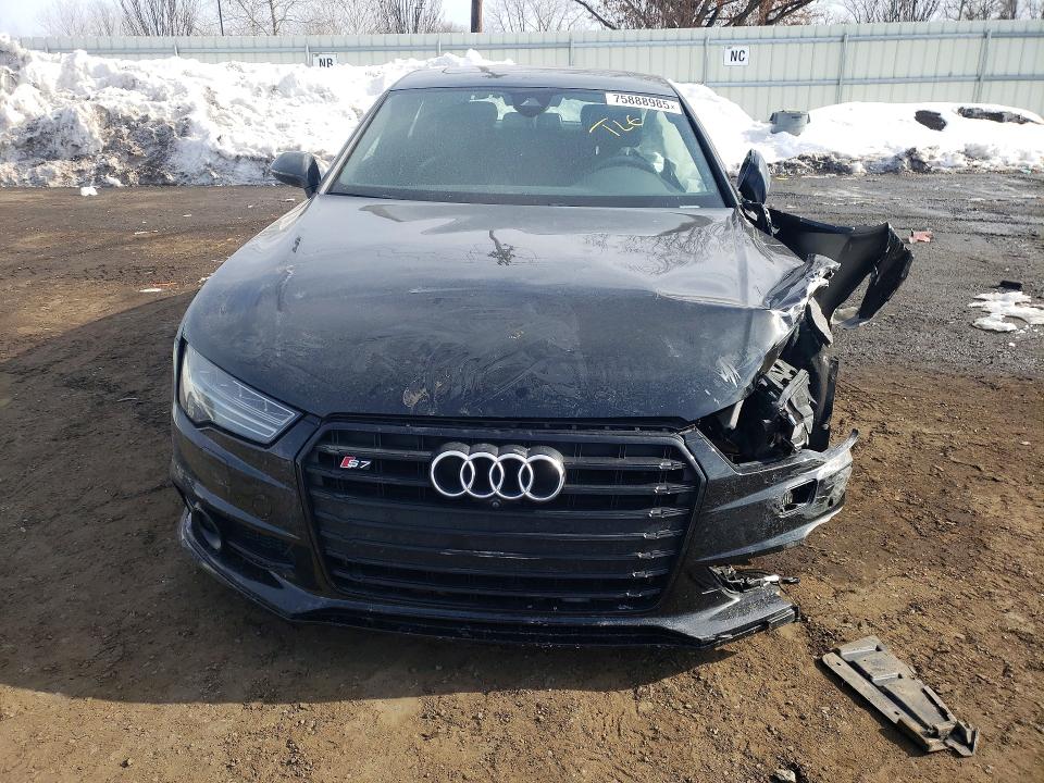 75888985 :رقم المزاد ، WAUWFAFC0HN007767 vin ، 2017 Audi S7 مزاد بيع