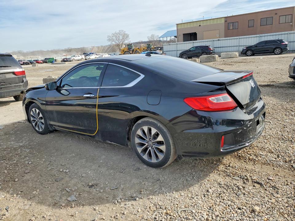 Auction sale of the 2013 Honda Accord, vin: 1HGCT1B85DA007542, lot number: 77669965