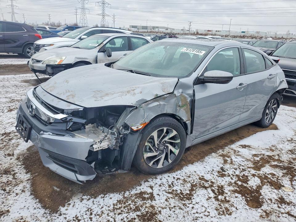 Продаж на аукціоні авто 2018 Honda Civic, vin: 2HGFC2F79JH585970, номер лоту: 76128185