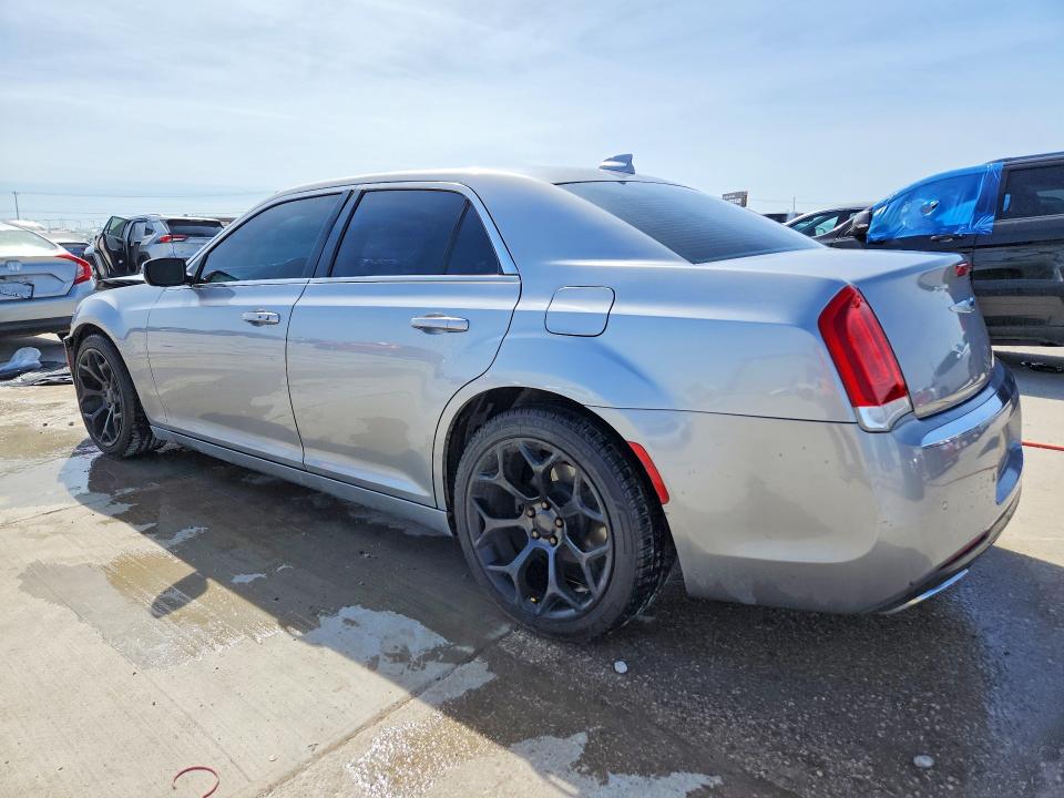 78482035 :رقم المزاد ، 2C3CCAAG9FH830183 vin ، 2015 Chrysler 300 مزاد بيع