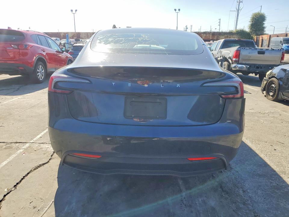 Продажа на аукционе авто 2024 Tesla Model 3, vin: 5YJ3E1EA8RF729772, номер лота: 77314795