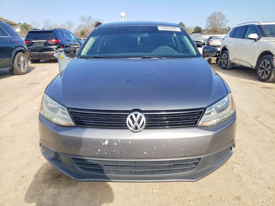 75903425 :رقم المزاد ، 3VW2K7AJ3DM403165 vin ، 2013 Volkswagen Jetta مزاد بيع