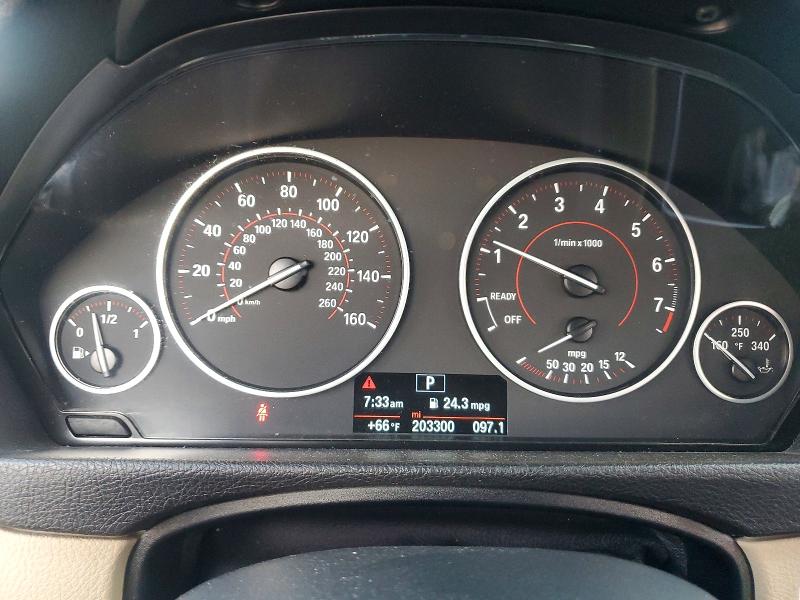 78383435 :رقم المزاد ، WBA8B9G51JNU96169 vin ، 2018 Bmw 330 مزاد بيع