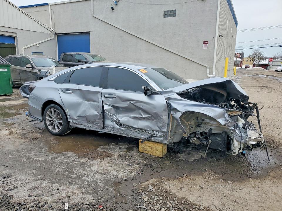Продаж на аукціоні авто 2021 Honda Accord, vin: 1HGCV1F19MA068433, номер лоту: 76213795