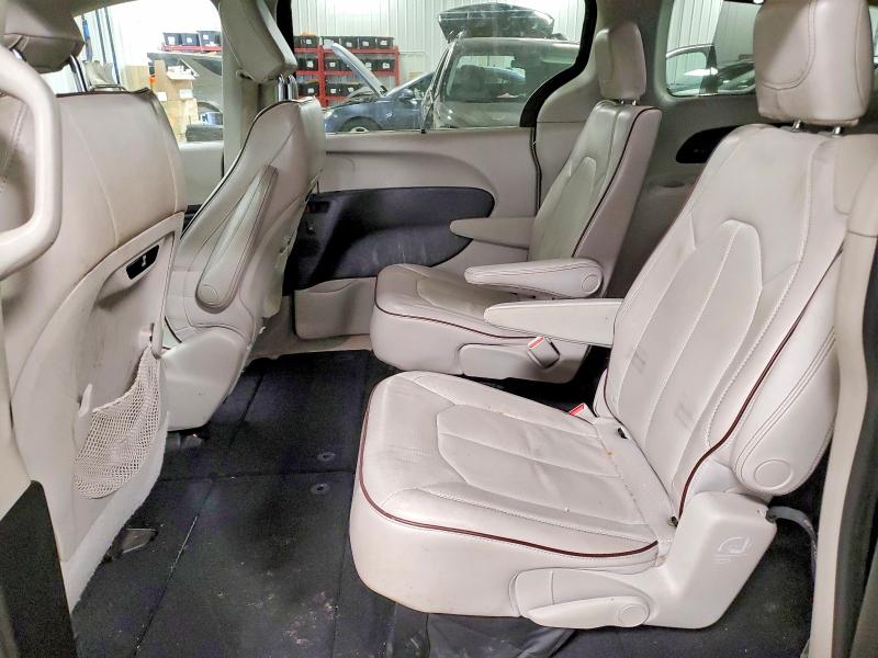 79408385 :رقم المزاد ، 2C4RC1GG6JR143078 vin ، 2018 Chrysler Pacifica مزاد بيع