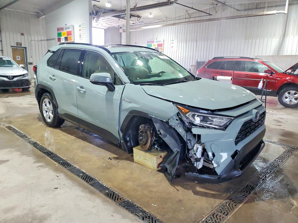 Aukcja sprzedaży 2021 Toyota Rav4, vin: JTMRWRFV1MD114911, numer aukcji: 77361755
