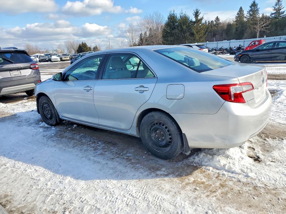 2014 Toyota Camry მანქანა იყიდება აუქციონზე, vin: 4T1BF1FK4EU377514, აუქციონის ნომერი: 99759255