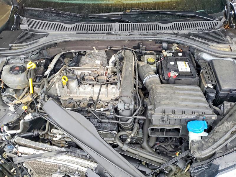 79112475 :رقم المزاد ، 3VWCB7BU3KM196674 vin ، 2019 Volkswagen Jetta مزاد بيع