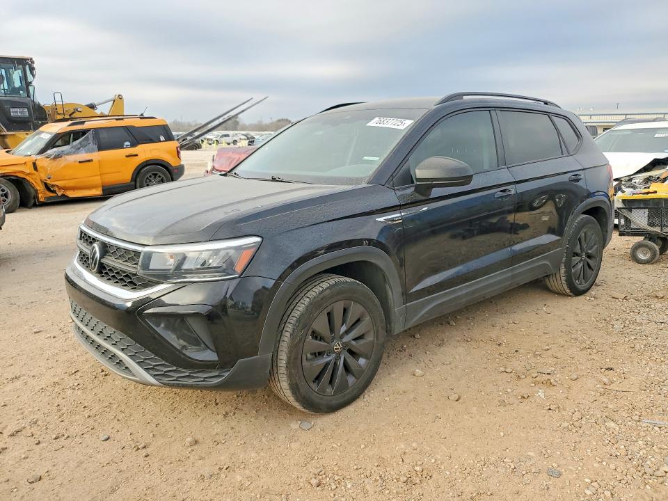 76837725 :رقم المزاد ، 3VVDX7B23NM056041 vin ، 2022 Volkswagen Taos مزاد بيع