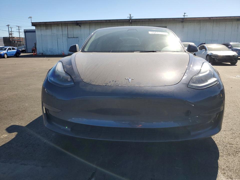 76442795 :رقم المزاد ، 5YJ3E1EB6PF389141 vin ، 2023 Tesla Model 3 مزاد بيع