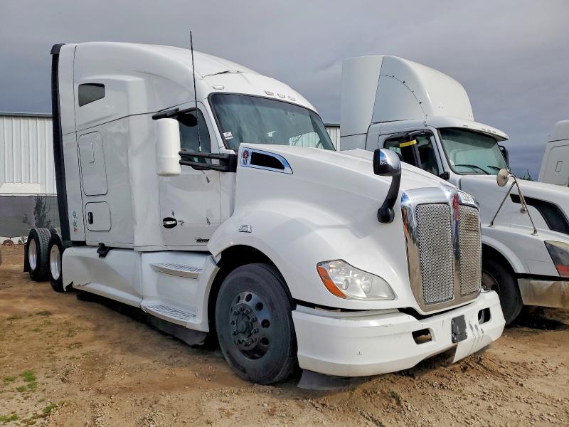 Продажа на аукционе авто 2019 Kenworth T680, vin: 1XKYD49X1KJ230016, номер лота: 72259615