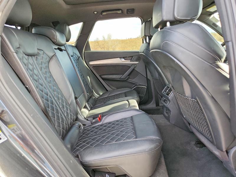 76662445 :رقم المزاد ، WA1A4AFY0J2150203 vin ، 2018 Audi Sq5 مزاد بيع