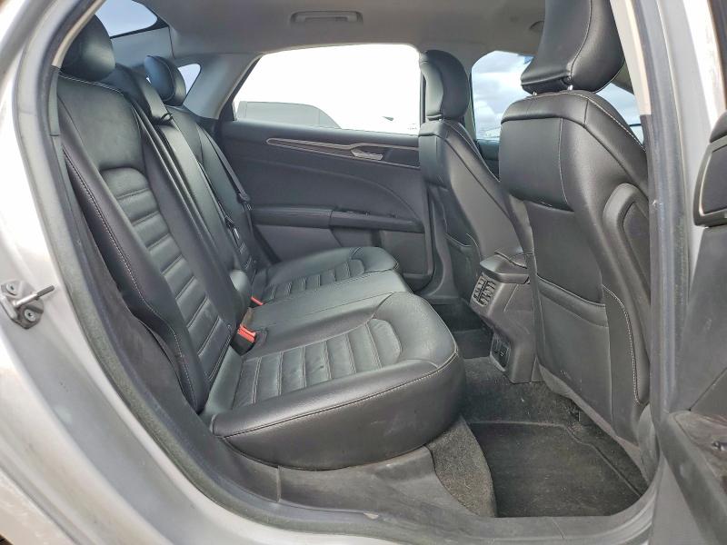 2016 Ford Fusion მანქანა იყიდება აუქციონზე, vin: 3FA6P0LU2GR115557, აუქციონის ნომერი: 77223695